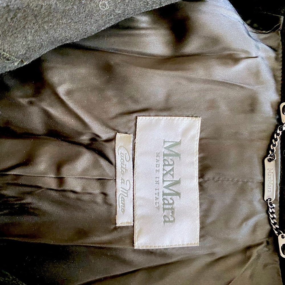 MaxMara bell sleeve wool coat - Picture 2 of 2